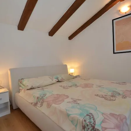 Forest Breeze Retreat In Holiday home *