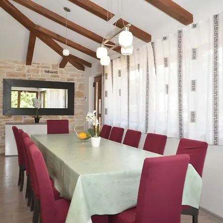 Forest Breeze Retreat In Zminj