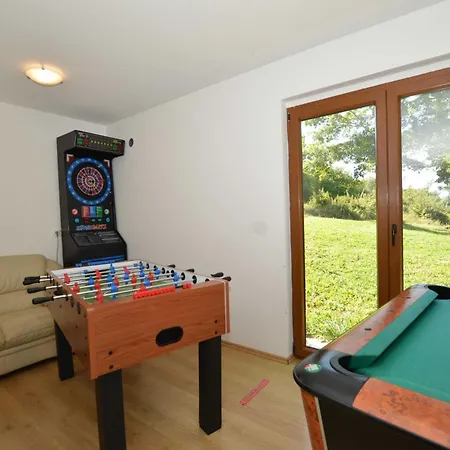 Holiday home Forest Breeze Retreat In Zminj