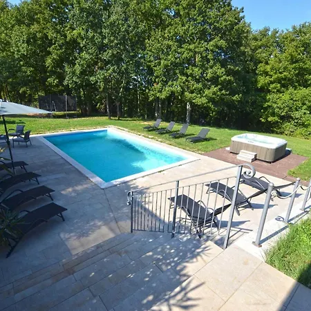 Holiday home Forest Breeze Retreat In
